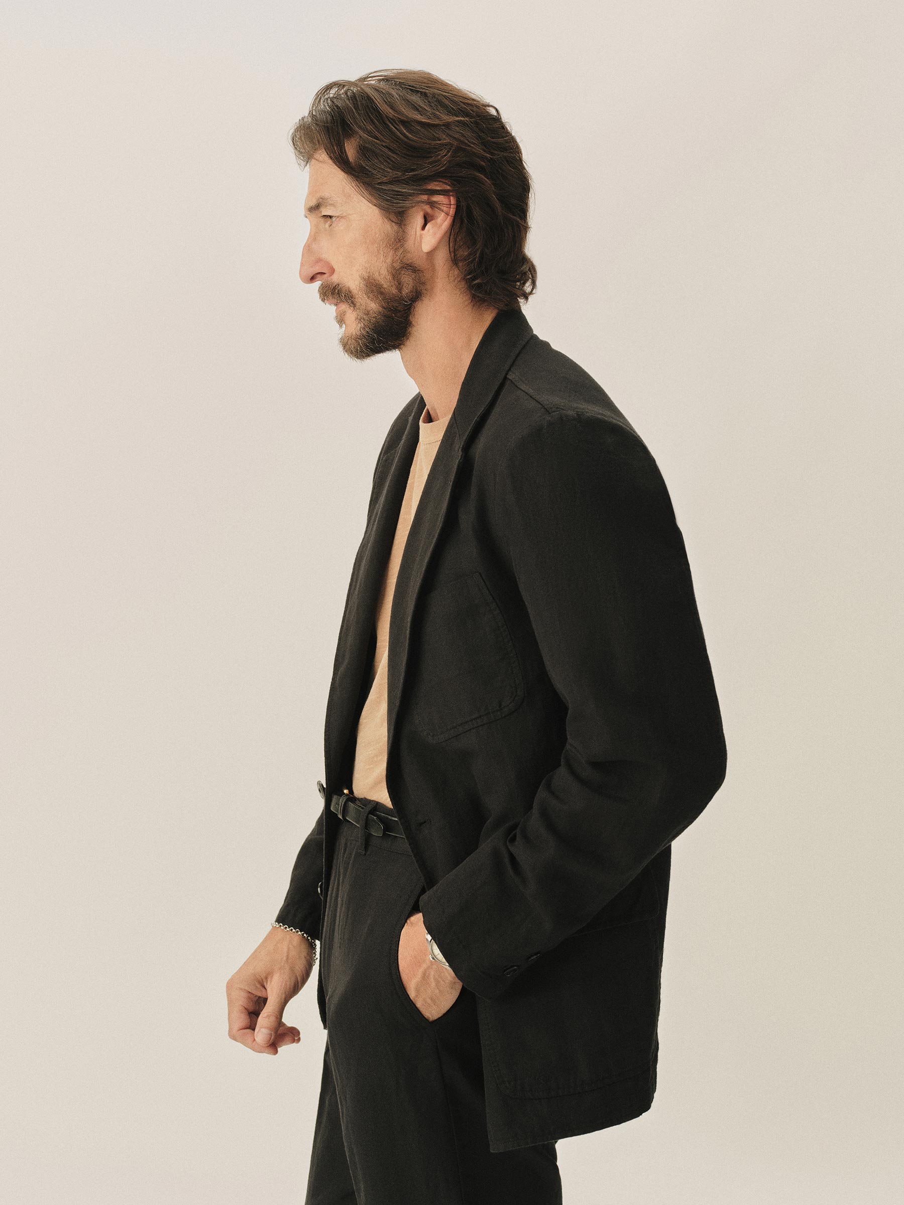 Black Capitola Linen Carry-On Jacket - Image 8